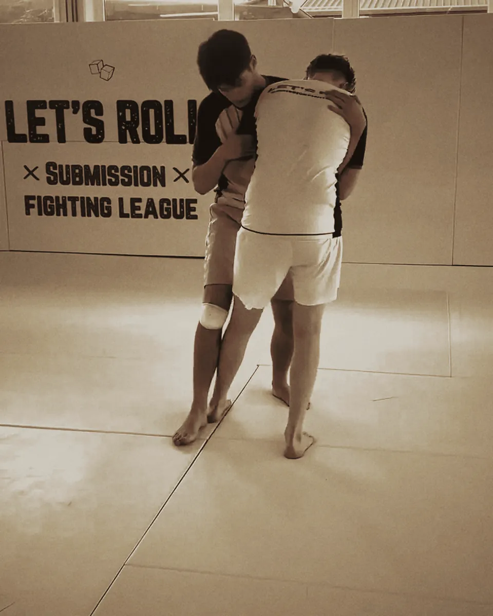 Wrestling-Drill im Stand.